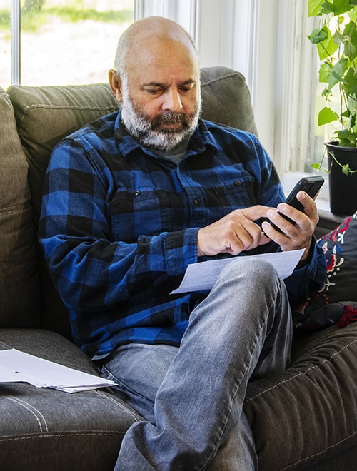 Man filling in their Prostate Cancer Wellbeing plan.